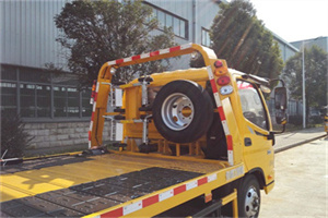 叠彩附近汽车搭电救援电话