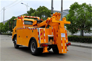 叠彩高速路拖车费